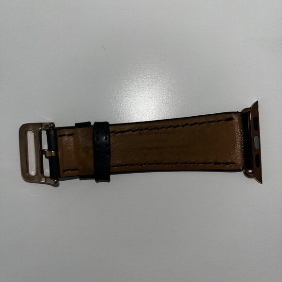 Double Wrap Apple Watch Leather Band - Picture 4 of 5